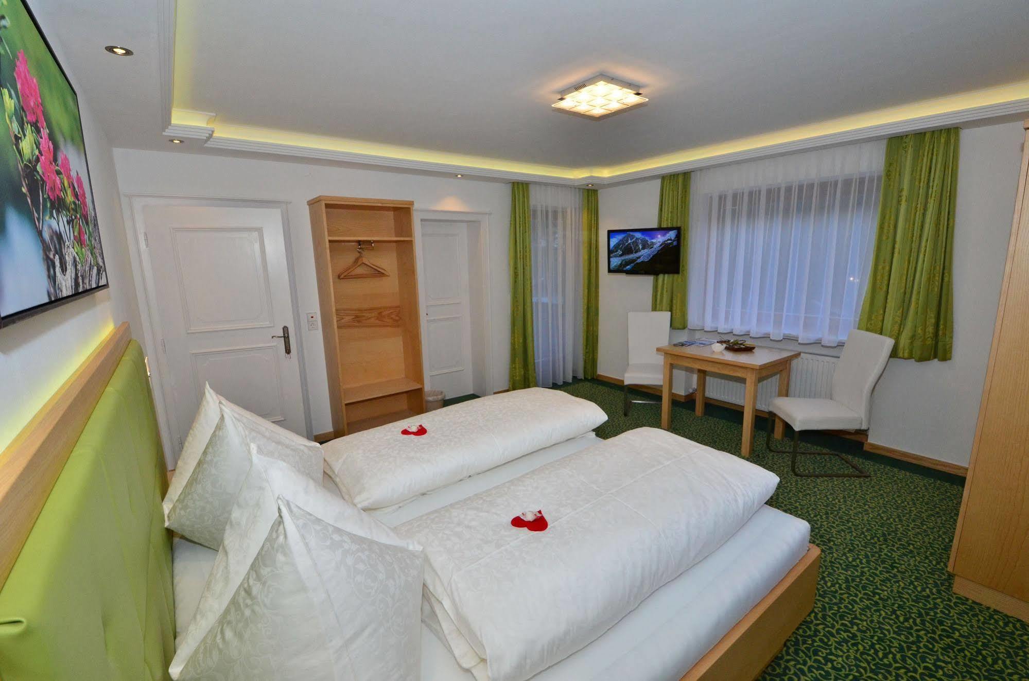 Bed and Breakfast Haus Elisabeth Mühlbach am Hochkönig Esterno foto